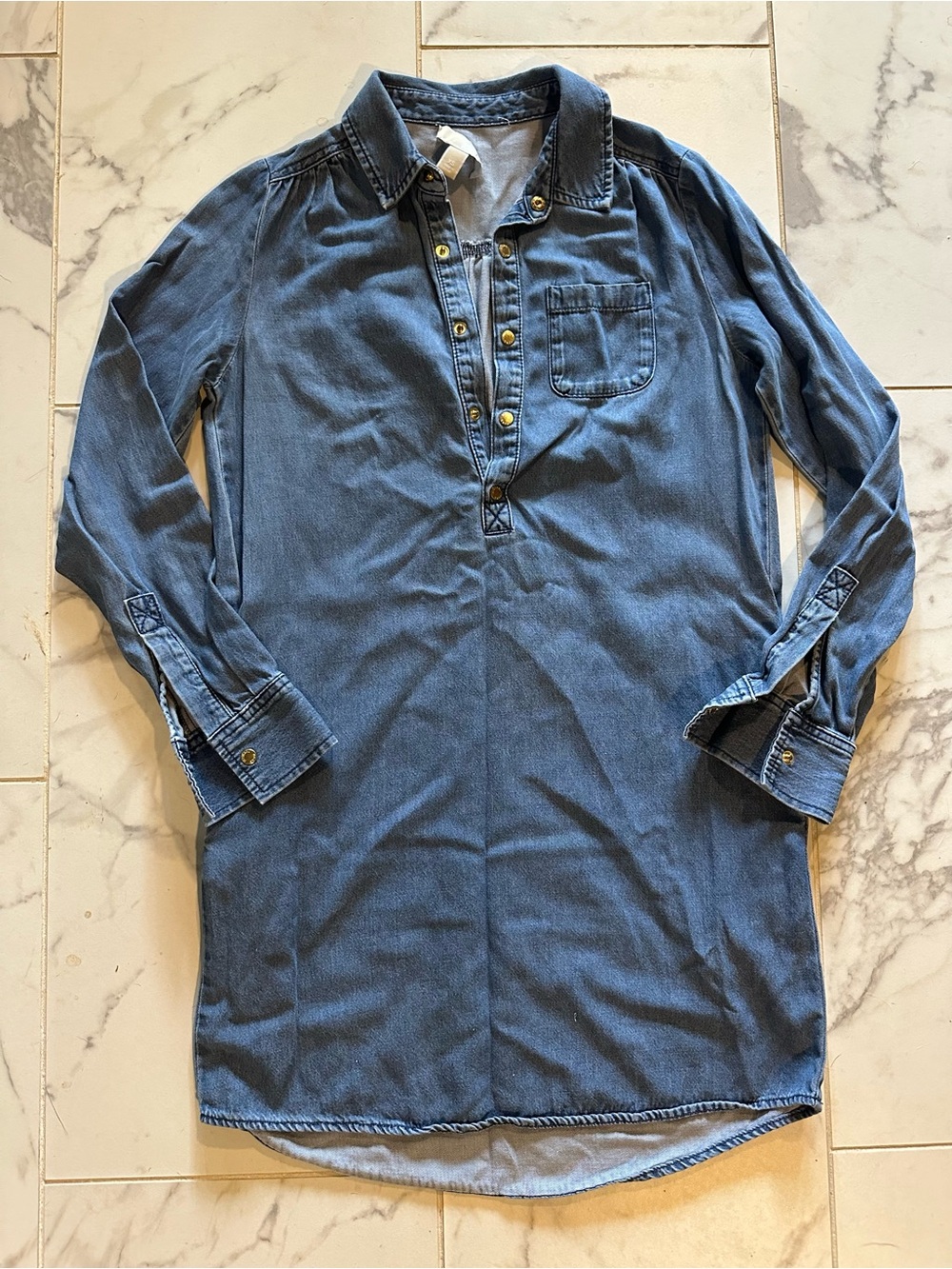 MICHAEL Michael Kors Blue Denim Button-Front Casual Shirt